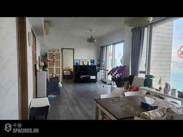 Sai Ying Pun - Island Crest Block 2 05