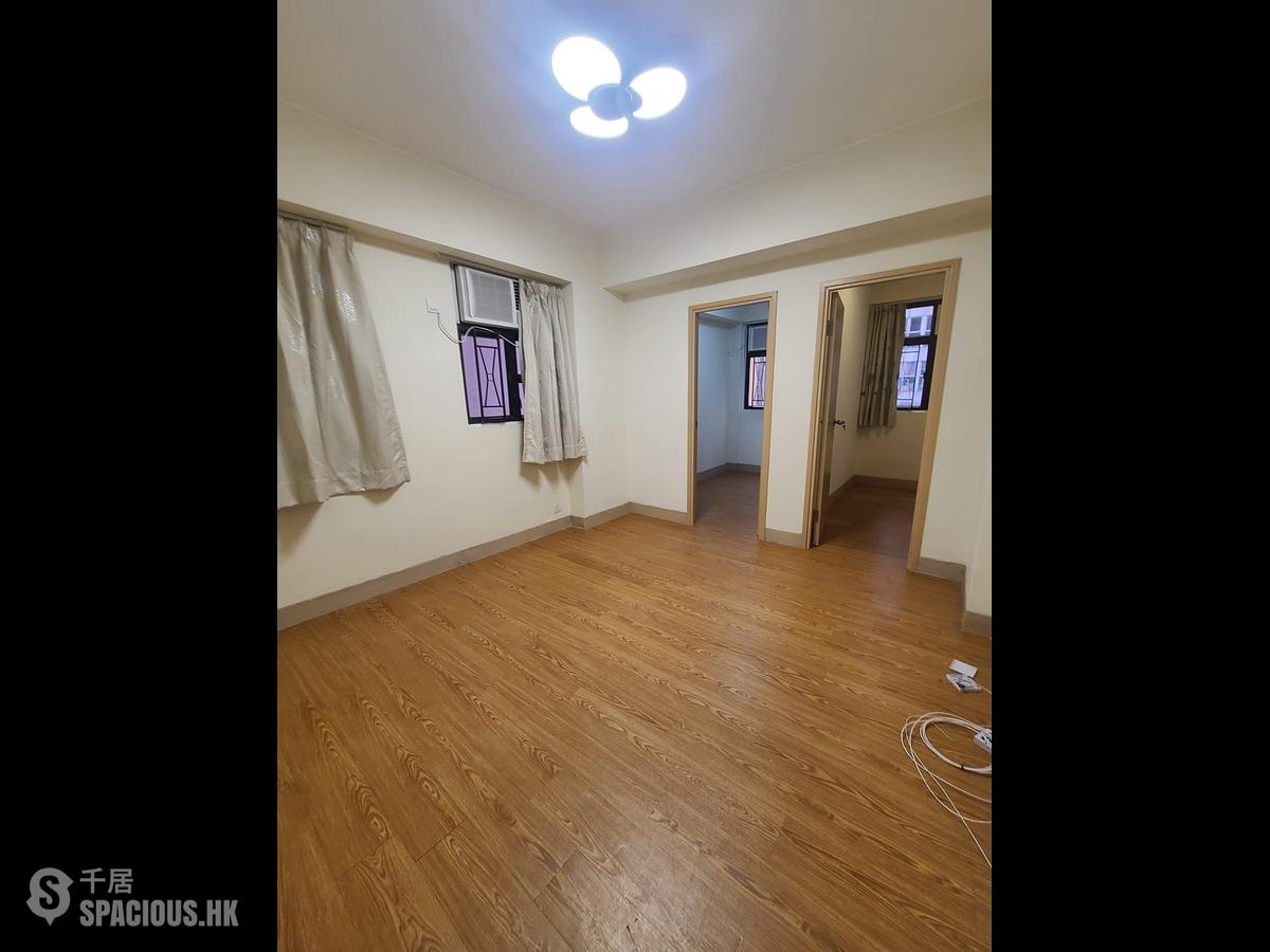 Wan Chai - Chung Nam Mansion 01