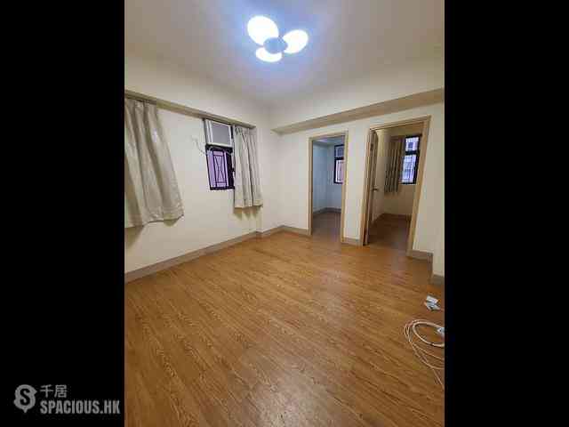 Wan Chai - Chung Nam Mansion 01