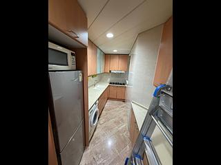 West Kowloon - Sorrento Phase 1 Block 3 06
