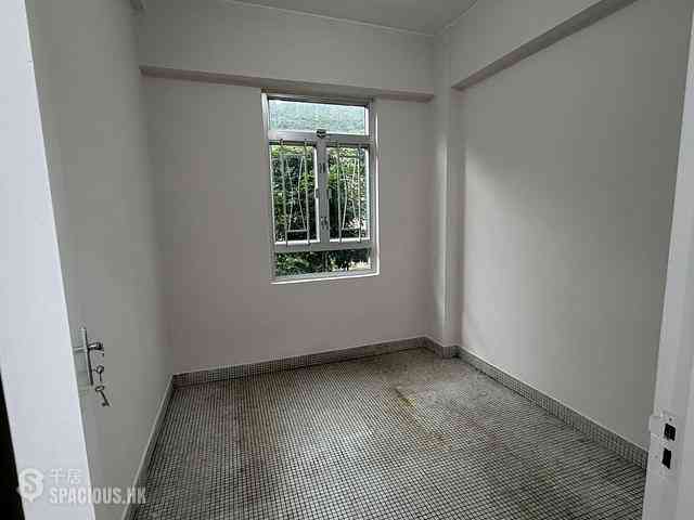 Happy Valley - 9, Broom Road 17