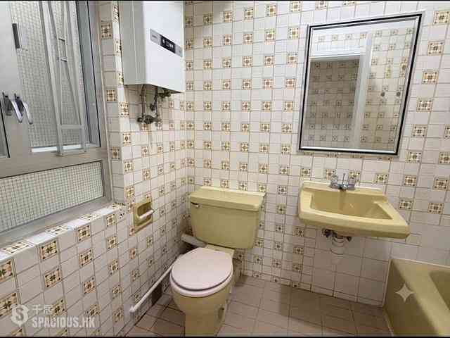 Happy Valley - 9, Broom Road 11