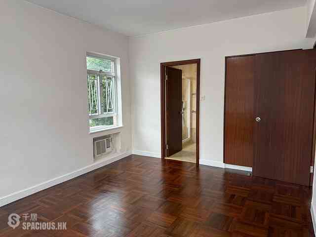 Happy Valley - 9, Broom Road 05