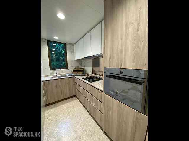 Sha Tin - Mount Arcadia Tower 1 15