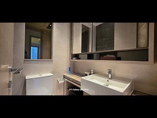 Wong Chuk Hang - The Southside Phase 1 Southland Tower 2A 06