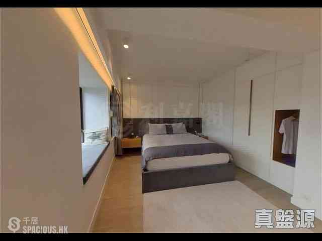 Mid Levels Central - Birchwood Place 03