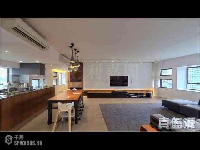 Mid Levels Central - Birchwood Place 04