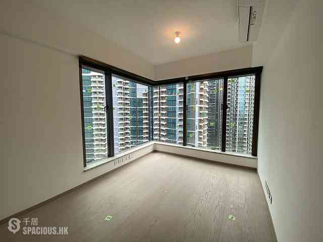 Wong Chuk Hang - The Southside Phase 3C Blue Coast II Tower 5 02