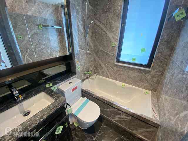 Wong Chuk Hang - The Southside Phase 3C Blue Coast II Tower 5 07