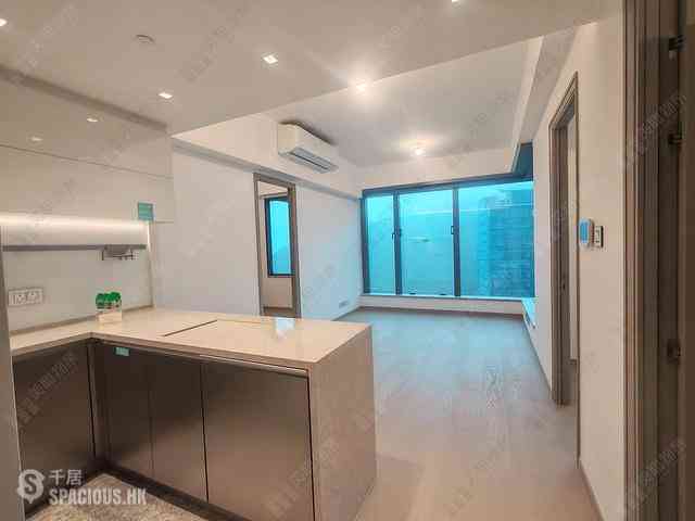 Wong Chuk Hang - The Southside Phase 3C Blue Coast II Tower 3 03
