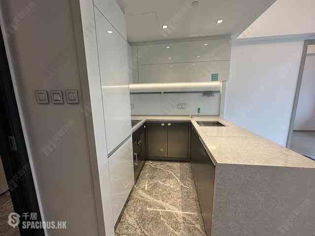 Wong Chuk Hang - The Southside Phase 3C Blue Coast II Tower 3 04