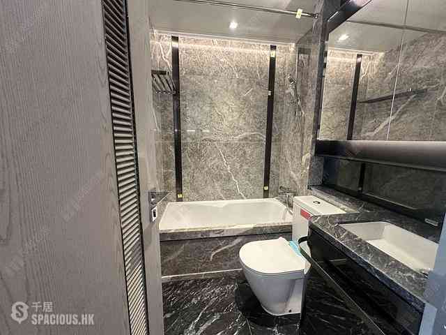 Wong Chuk Hang - The Southside Phase 3C Blue Coast II Tower 3 07