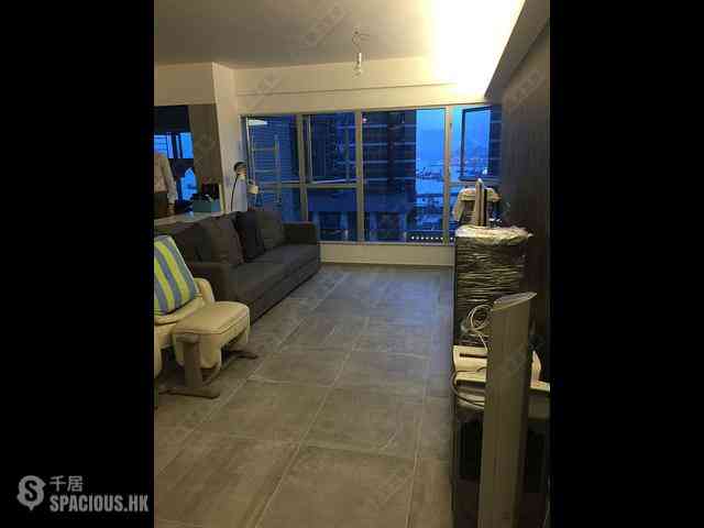 West Kowloon - The Waterfront 01
