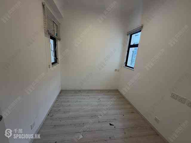 Mid Levels Central - Scenecliff Block 2 04
