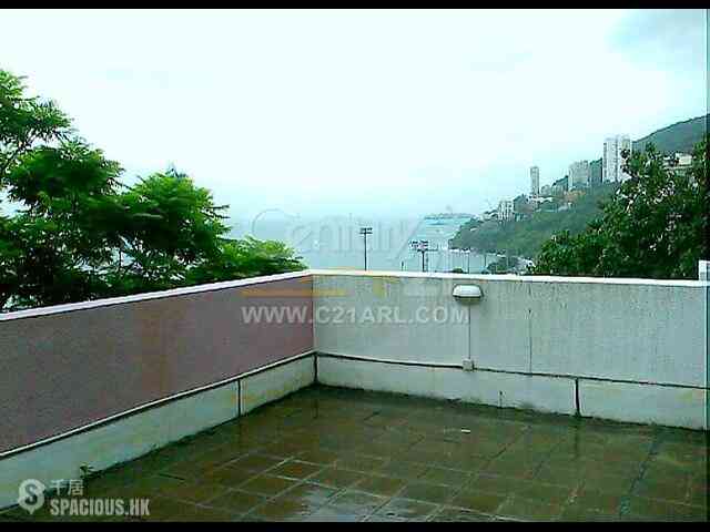 Pok Fu Lam - Pine Grove 01