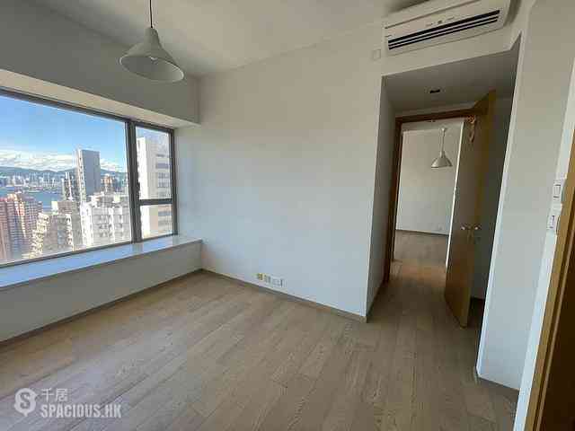Sai Ying Pun - The Summa Block 2 03