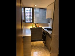 Sai Ying Pun - The Summa Block 2 04