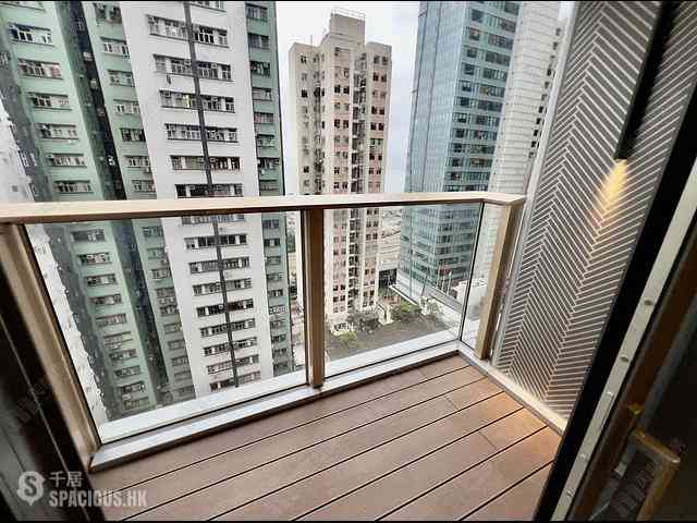Sai Ying Pun - Des Voeux W Residence 05