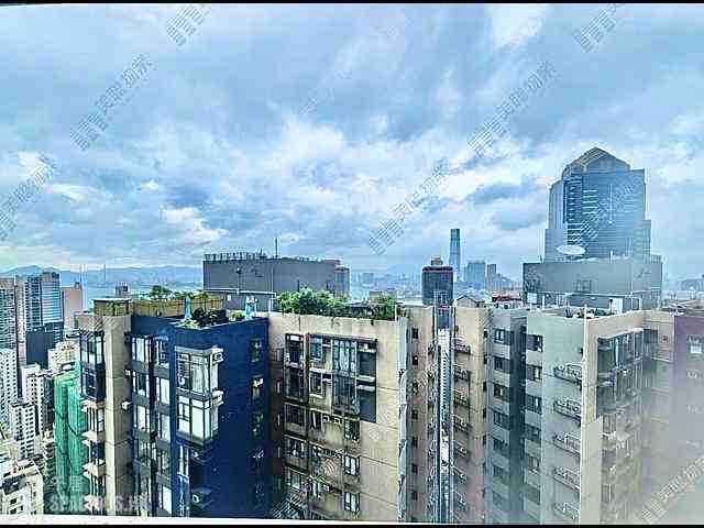 Soho - Centrestage 06