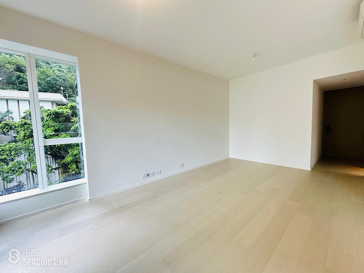 Wan Chai - 33 Kennedy Road 01