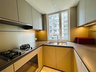 Wan Chai - 33 Kennedy Road 06