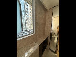 Wong Chuk Hang - The Southside Phase 2 La Marina Tower 1B 04