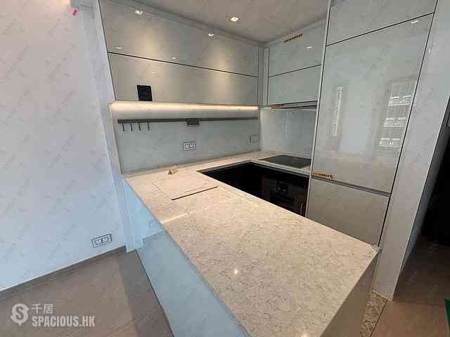 Wong Chuk Hang - The Southside Phase 3B Blue Coast Tower 2B 05