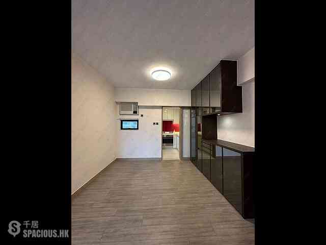 Mid Levels Central - Vantage Park Block 1 03