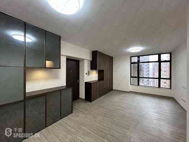 Mid Levels Central - Vantage Park Block 1 18