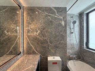 Wong Chuk Hang - The Southside Phase 3C Blue Coast II Tower 5 07