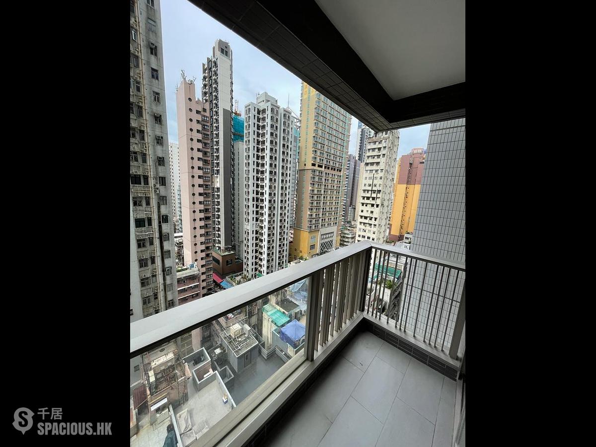 Sai Ying Pun - Island Crest 01