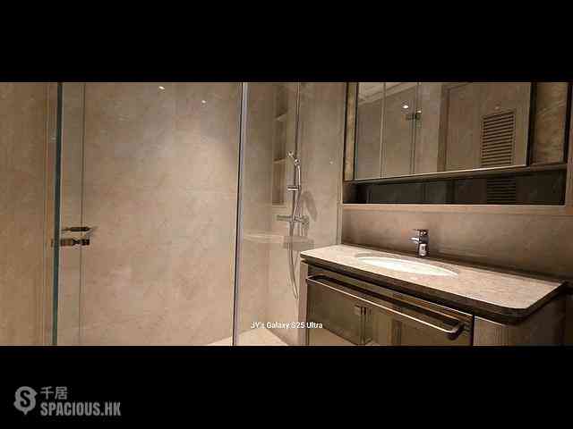 Wong Chuk Hang - The Southside Phase 1 Southland Tower 2A 09