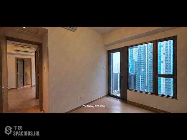 Wong Chuk Hang - The Southside Phase 1 Southland Tower 2A 11