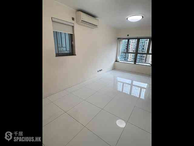 Tseung Kwan O - Park Central Phase 2 Block 1 03