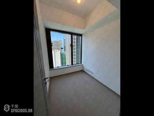 Wong Chuk Hang - The Southside Phase 3B Blue Coast Tower 2A 03