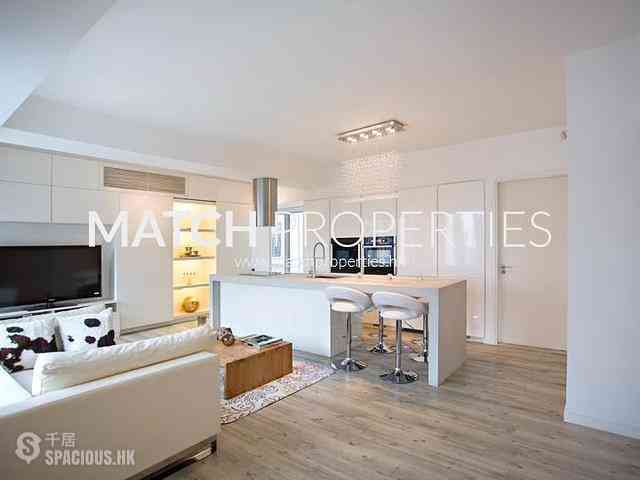 Mid Levels Central - Woodlands Terrace 01
