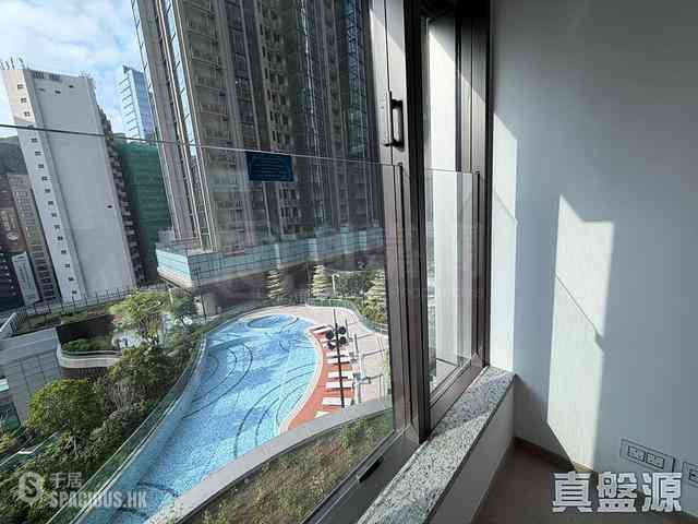 Wong Chuk Hang - The Southside Phase 3B Blue Coast Tower 1B 04
