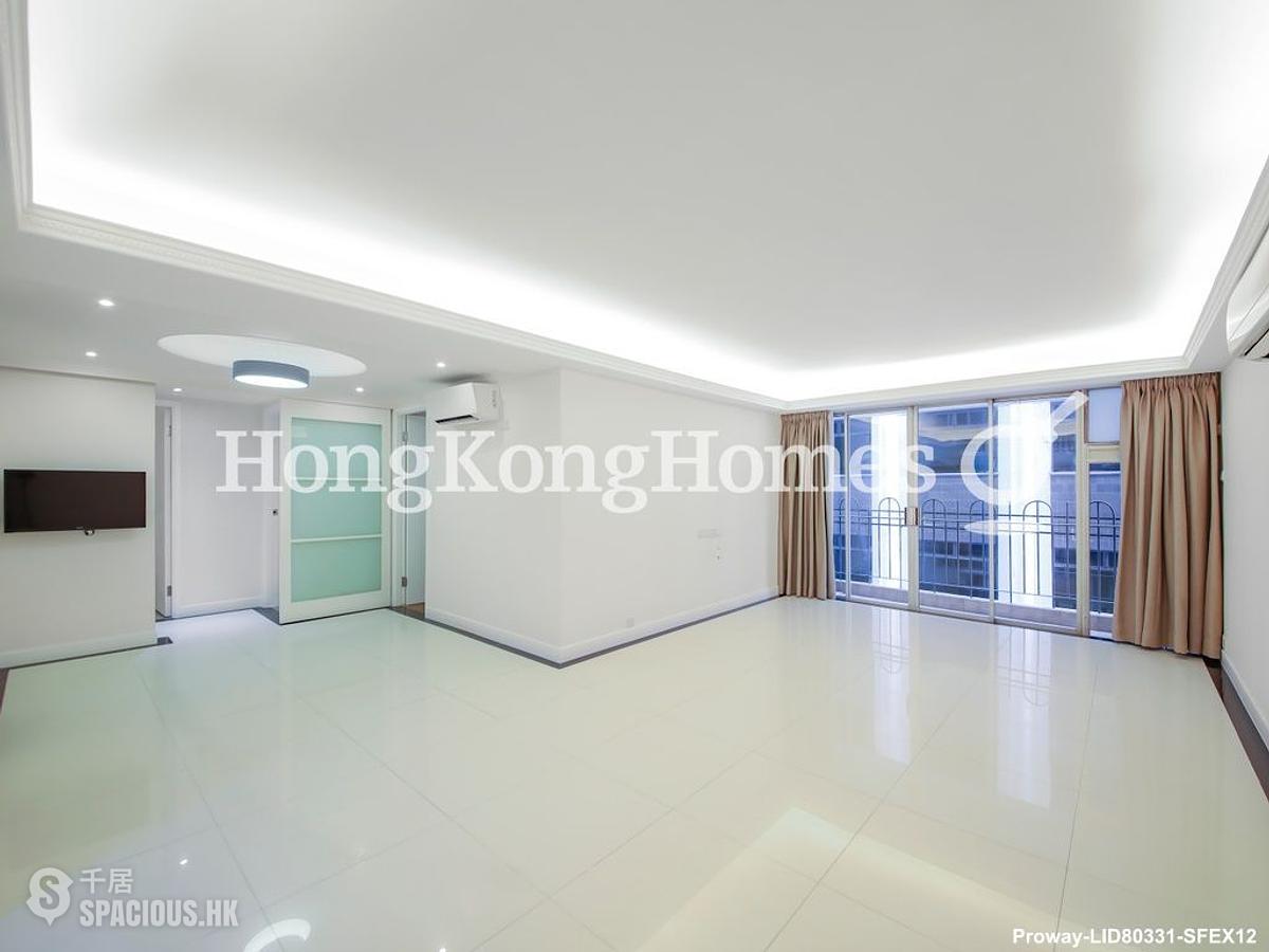 Wan Chai - Phoenix Court 01