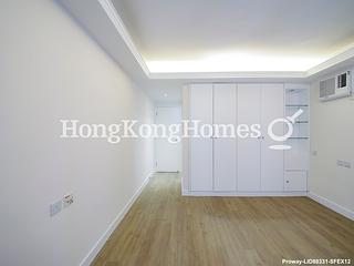 Wan Chai - Phoenix Court 07