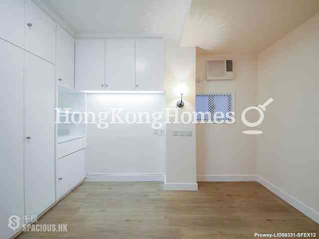 Wan Chai - Phoenix Court 09