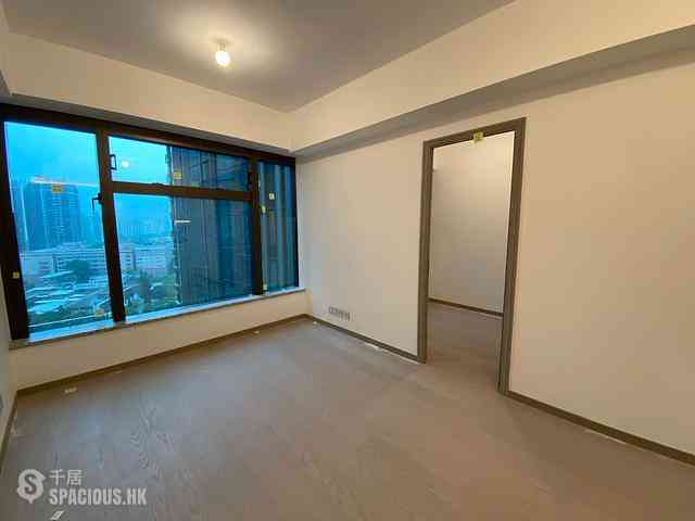 Wong Chuk Hang - The Southside Phase 3C Blue Coast II Tower 5 01