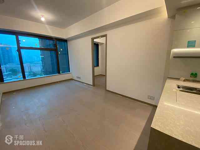 Wong Chuk Hang - The Southside Phase 3C Blue Coast II Tower 5 07