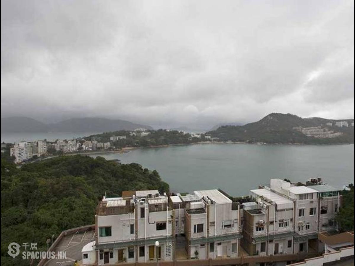 Chung Hom Kok - Pinewaver Villas 01