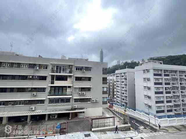 跑马地 - 蟠龙道9号 01