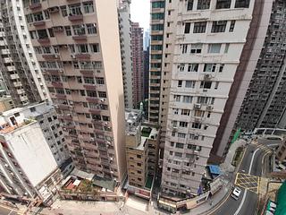 Mid Levels Central - Right Mansion 15