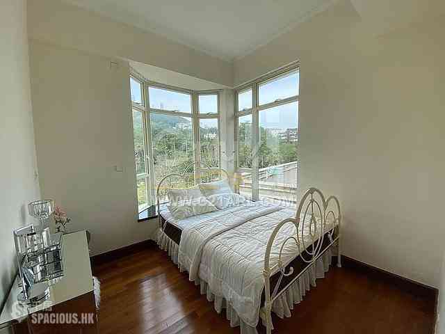 The Peak - The Mount Austin 01