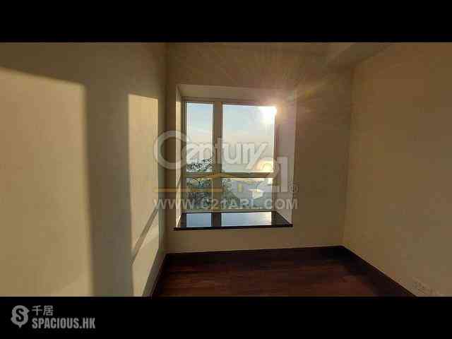 The Peak - The Mount Austin 10
