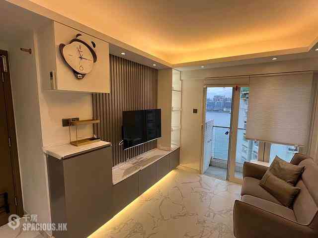 North Point - The Harbourside 03