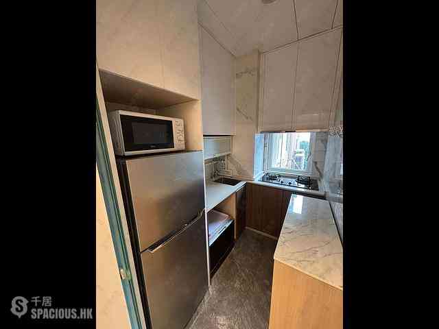 Kennedy Town - New Fortune House Block A 05