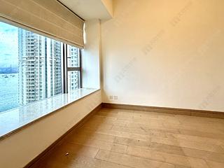Kennedy Town - Cadogan 23